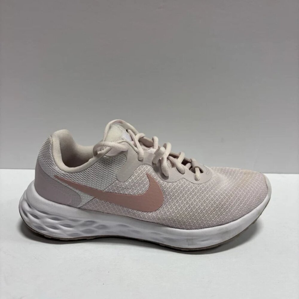 Nike Women’s Revolution 6 Next Nature Running Shoes Pink, Size 6 M